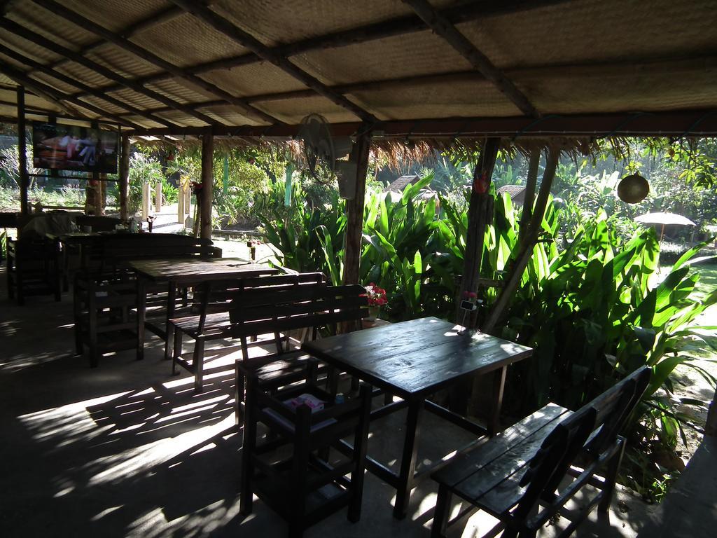 Pai Bamboo Hut Hotell Exteriör bild
