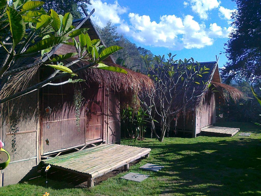 Pai Bamboo Hut Hotell Rum bild