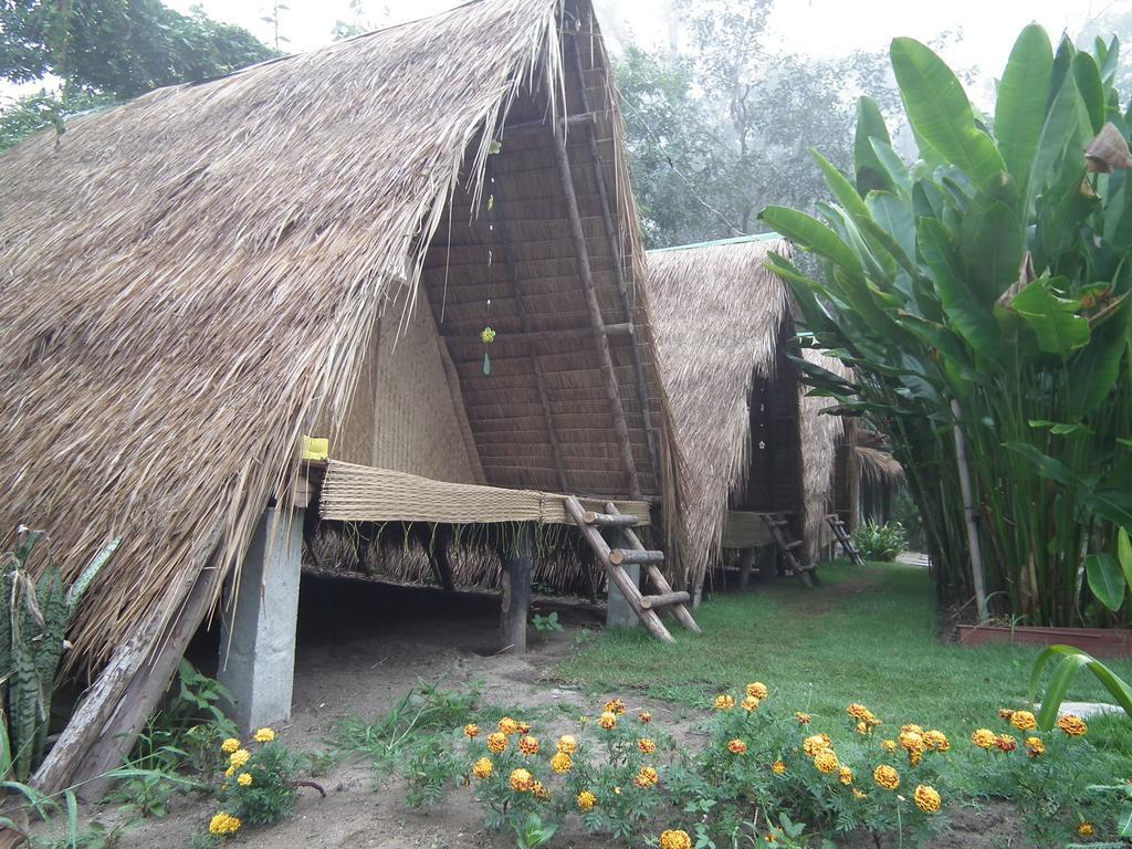 Pai Bamboo Hut Hotell Rum bild