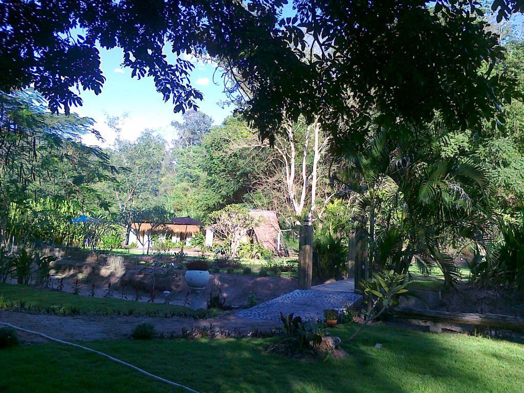 Pai Bamboo Hut Hotell Exteriör bild