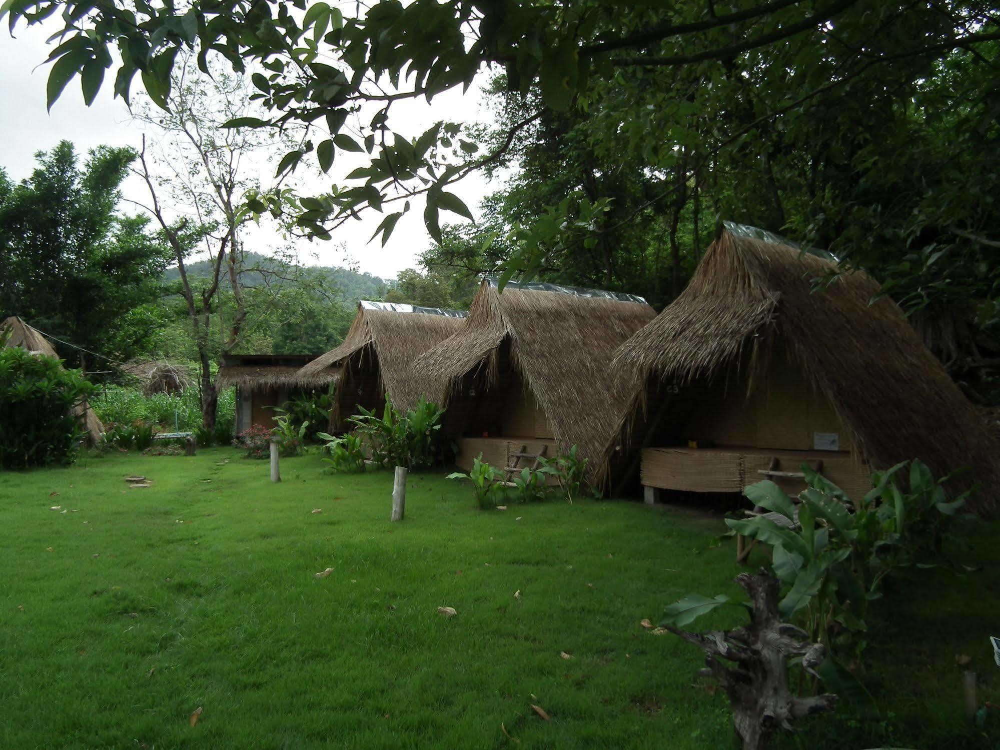 Pai Bamboo Hut Hotell Exteriör bild